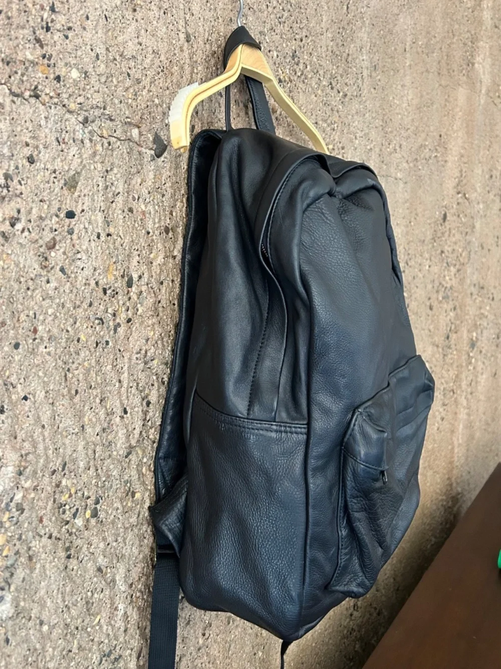 Sunday Somewhere Black 100% Leather Backpack – Soft Slouchy Style